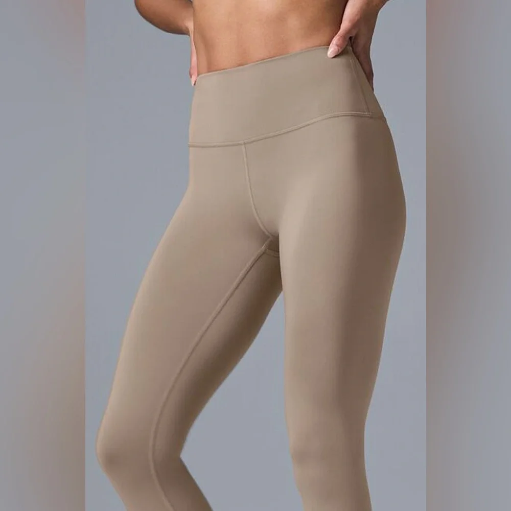 Alo High-Waist Airlift Leggings color is gravel taupe size large - Picture 4 of 6